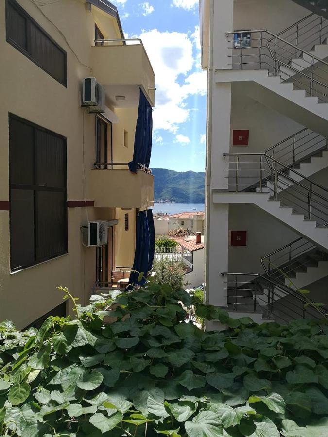 Solimar Apartment Budva Bagian luar foto