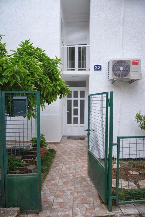 Solimar Apartment Budva Bagian luar foto