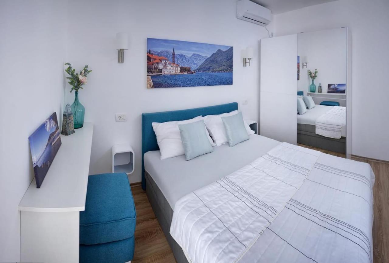 Solimar Apartment Budva Bagian luar foto